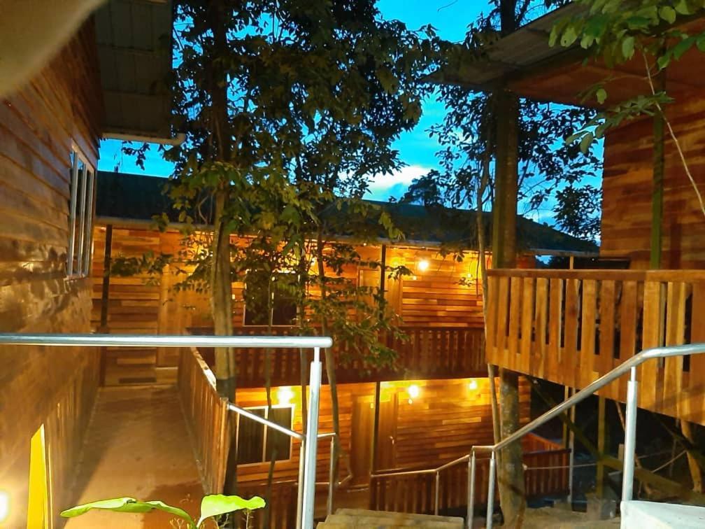 Utan Teluk Nipah Villa Pekan Pangkor Eksteriør bilde
